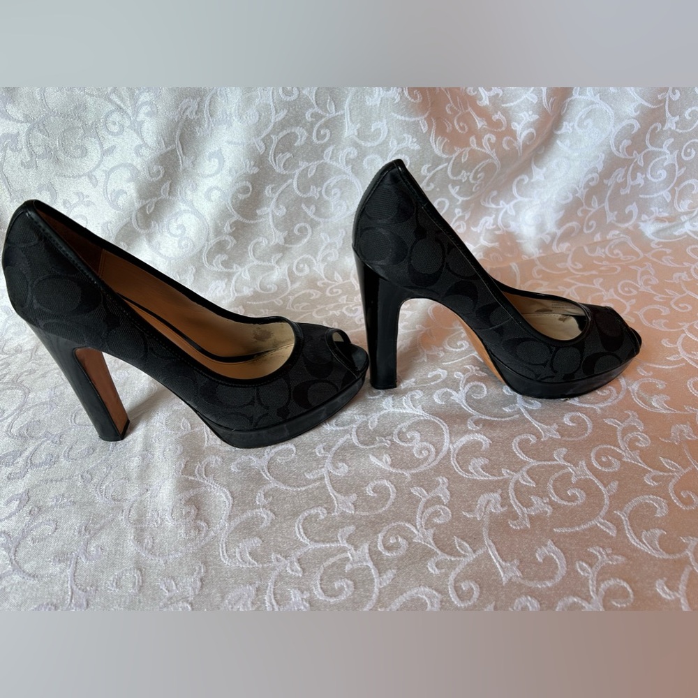 Coach Breana Black Peep toe Platform heels Size 8